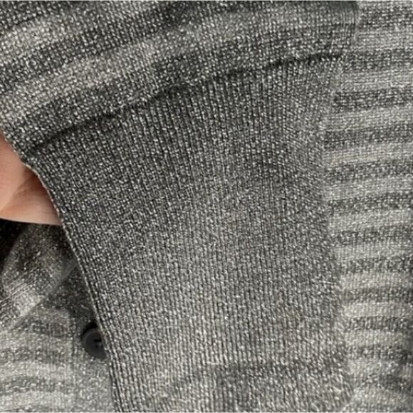 Lane Bryant Plus Size Women's New Silver Stripped & Gray Cardigan Sweater. - Picture 4 of 9